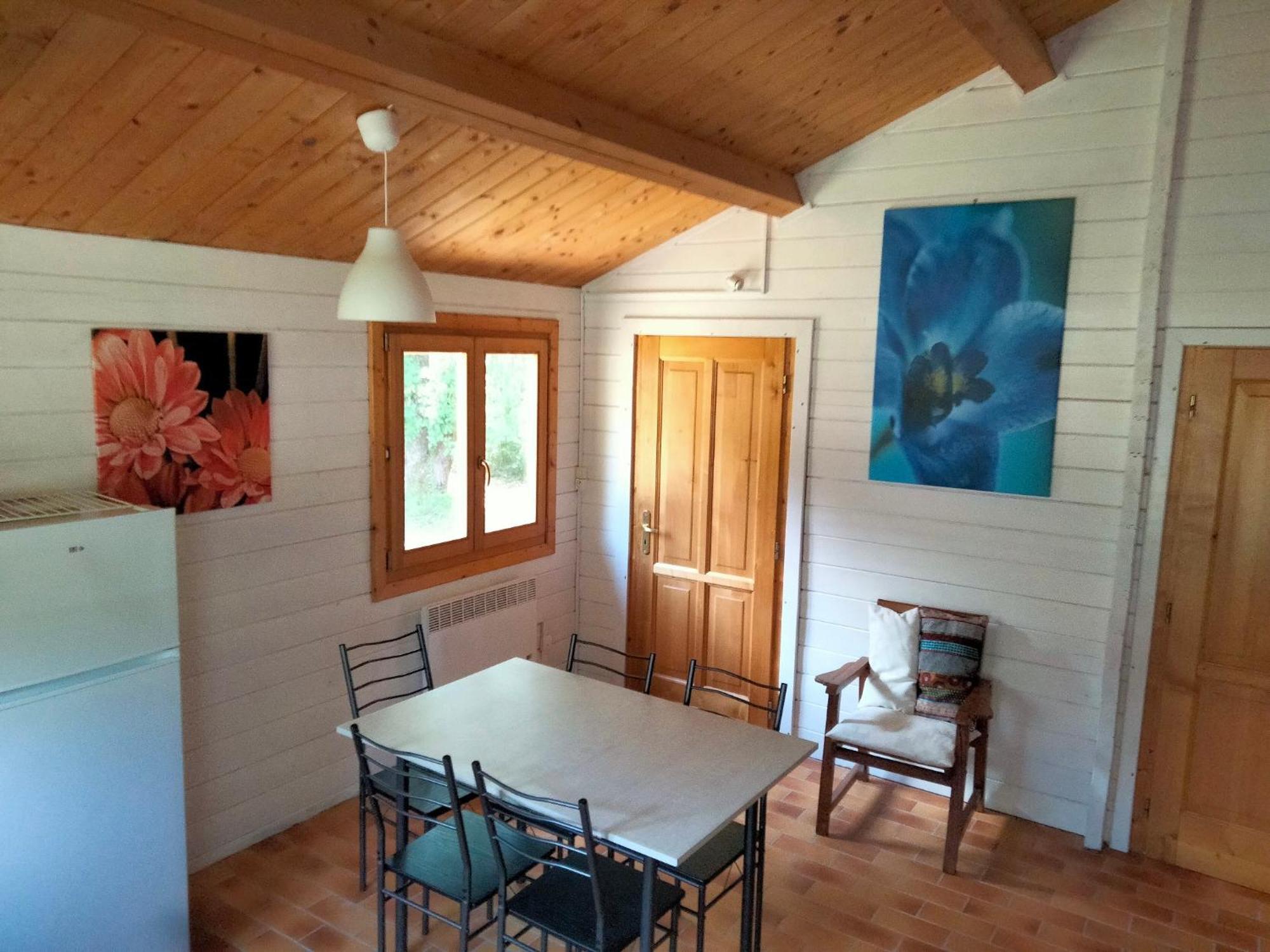 Camping Fontaine Du Roc Guest House Devillac Exterior foto