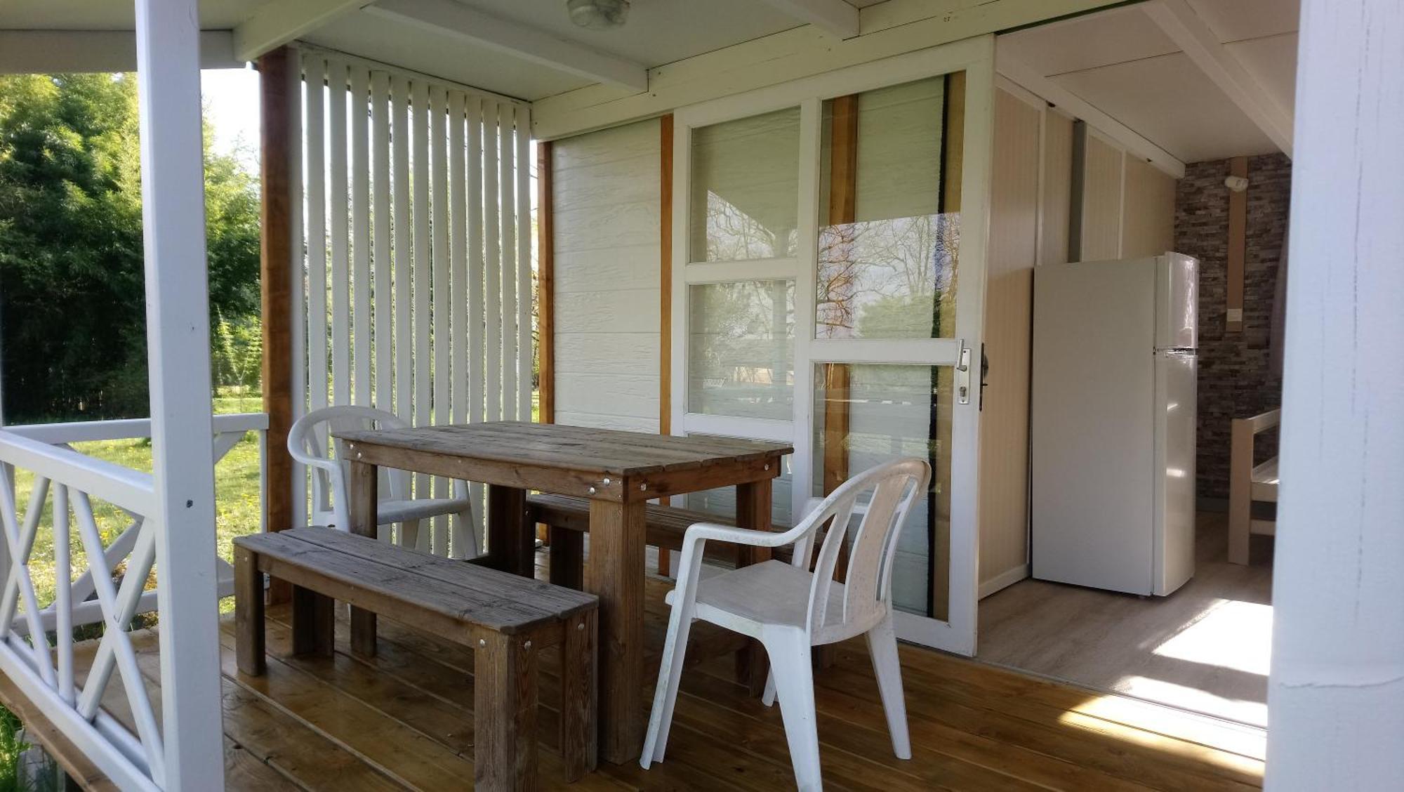 Camping Fontaine Du Roc Guest House Devillac Exterior foto